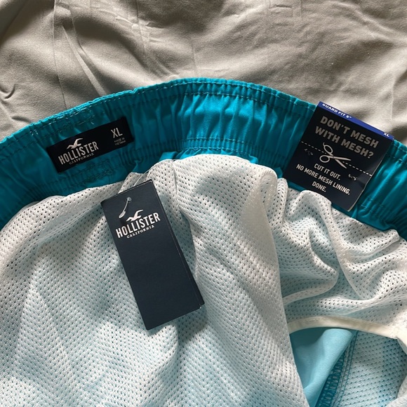 Hollister Guard Fit 5” Swim Trunks - Picture 2 of 5